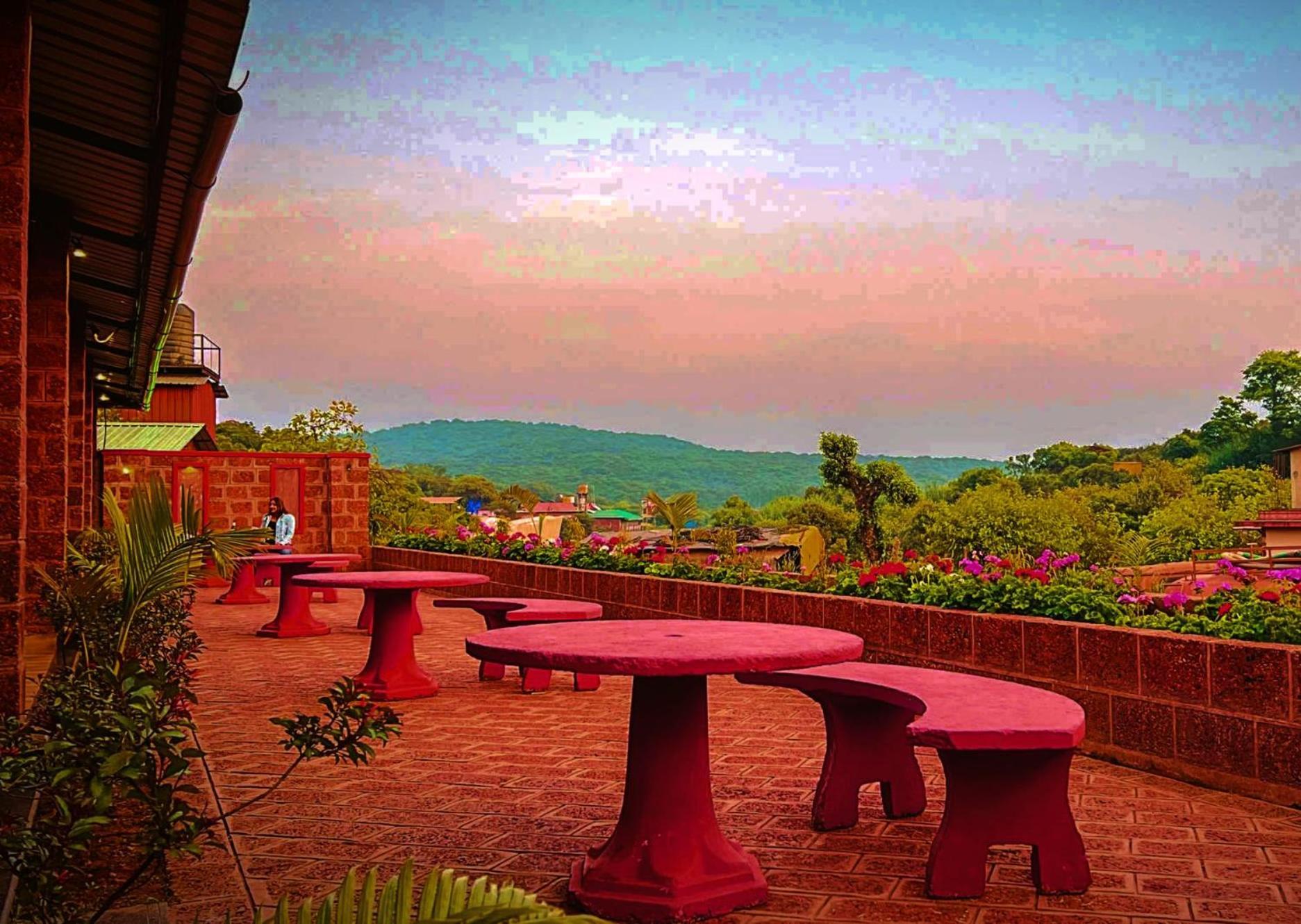 Shardul Heritage The Resort Mahābaleshwar Dış mekan fotoğraf
